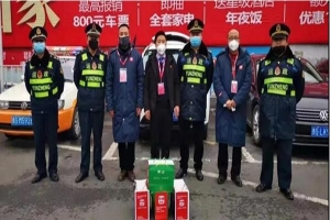 學(xué)校復(fù)學(xué)，萬(wàn)順叫車(chē)為學(xué)生提供愛(ài)心接送服務(wù)